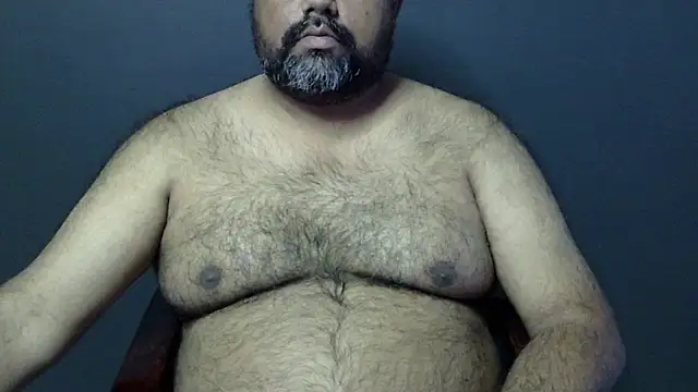 hairysubcub 70 online show from February 5, 2025, 7:07 am