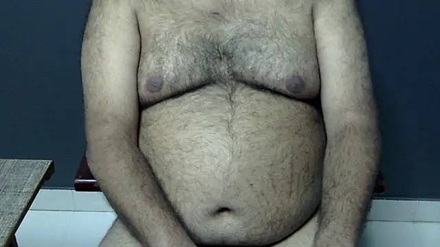 hairysubcub 70 online show from February 12, 2025, 1:16 pm
