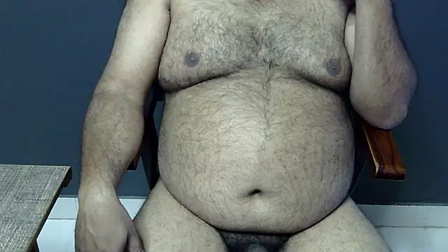 hairysubcub 70 online show from March 5, 2025, 6:12 am