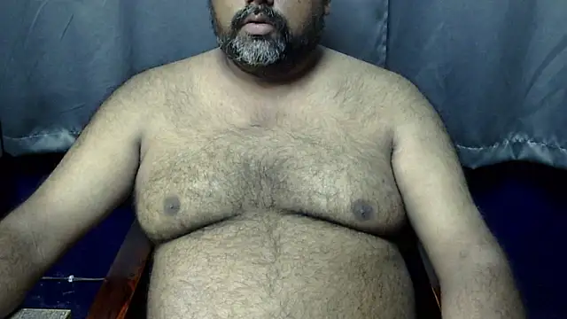 Snapshot of hairysubcub_70 chatting on October 5, 2025, 5:28 am hairysubcub 70 online show from October 5, 2025, 5:28 am