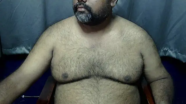 Snapshot of hairysubcub_70 chatting on October 9, 2025, 8:23 am hairysubcub 70 online show from October 9, 2025, 8:23 am