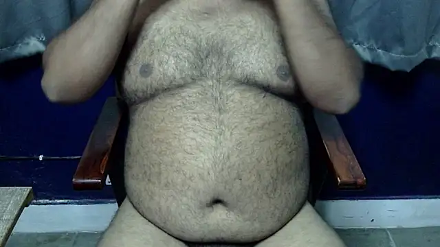 Snapshot of hairysubcub_70 chatting on October 21, 2025, 7:20 am hairysubcub 70 online show from October 21, 2025, 7:20 am