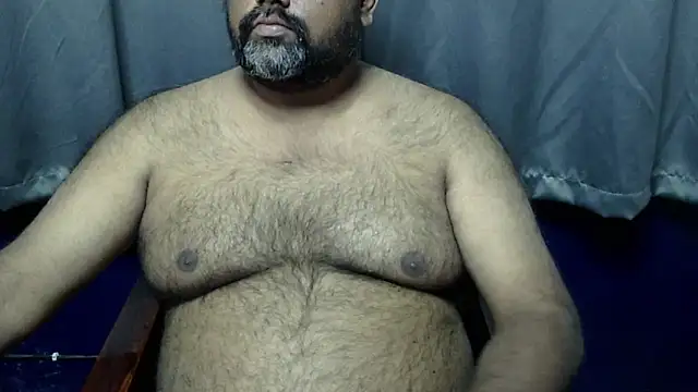 hairysubcub 70 online show from November 26, 2025, 7:31 am