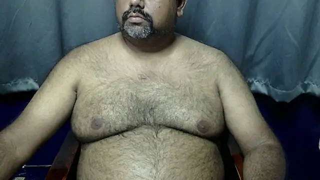 hairysubcub 70 online show from April 4, 2026, 9:18 am