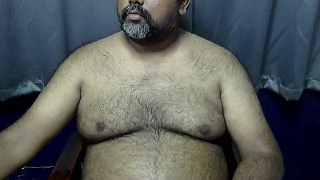 hairysubcub 70 online show from April 22, 2026, 8:17 am