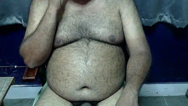 hairysubcub 70 online show from May 8, 2026, 7:03 am