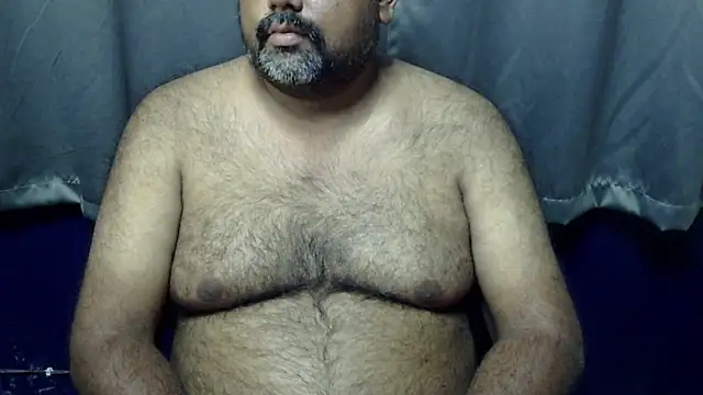 hairysubcub 70 online show from May 12, 2026, 7:16 am