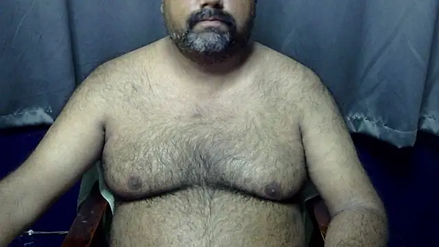 hairysubcub 70 online show from June 27, 2026, 7:02 am