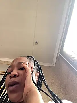sexyTHANDO online show from February 18, 2026, 10:00 am