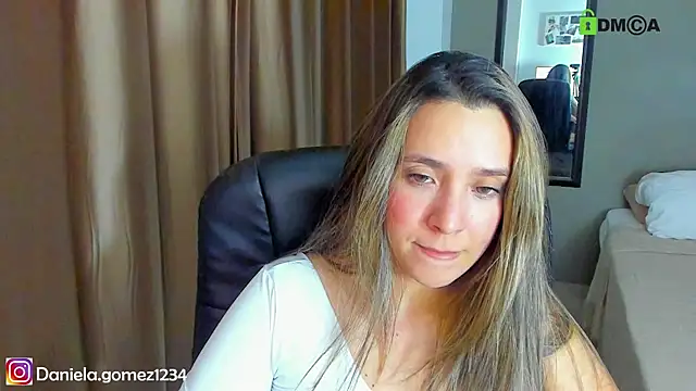 Snapshot of Danielacams chatting on January 31, 2025, 3:30 am Danielacams online show from January 31, 2025, 3:30 am