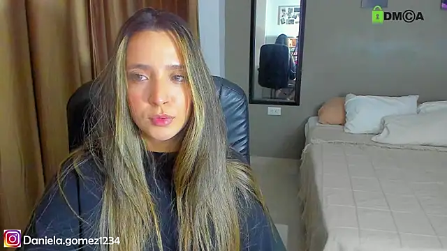 Snapshot of Danielacams chatting on March 7, 2025, 4:13 am Danielacams online show from March 7, 2025, 4:13 am