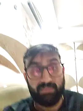 Snapshot of love4shownude chatting on December 8, 2024, 6:11 am love4shownude online show from December 8, 2024, 6:11 am