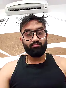 Snapshot of love4shownude chatting on January 4, 2025, 3:18 am love4shownude online show from January 4, 2025, 3:18 am