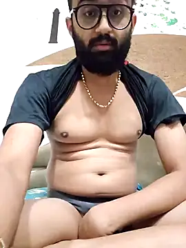 Snapshot of love4shownude chatting on January 13, 2025, 1:45 am love4shownude online show from January 13, 2025, 1:45 am