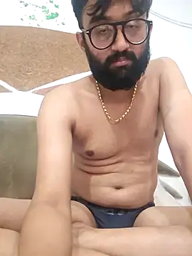 Snapshot of love4shownude chatting on January 19, 2025, 7:25 am love4shownude online show from January 19, 2025, 7:25 am