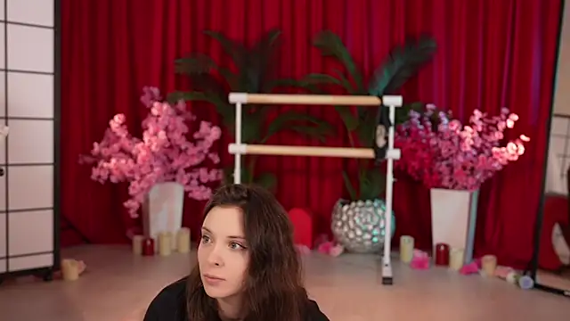 KittyCaitlin online show from March 21, 2025, 7:57 pm