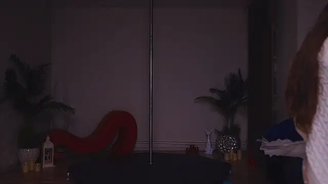 KittyCaitlin online show from February 1, 2026, 7:01 pm