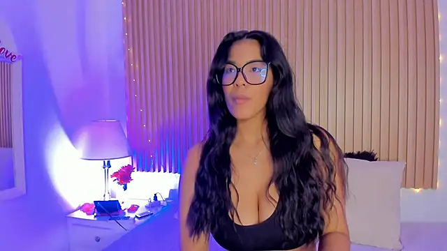 Snapshot of GenesisRuiz chatting on February 20, 2025, 4:03 pm GenesisRuiz online show from February 20, 2025, 4:03 pm