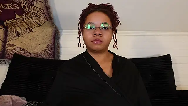 Snapshot of -khayaparker chatting on April 28, 2026, 7:02 am -khayaparker online show from April 28, 2026, 7:02 am