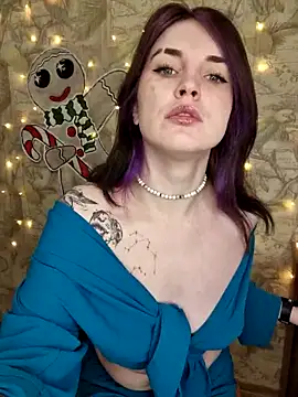 LazyTanukii online show from December 20, 2025, 6:31 am