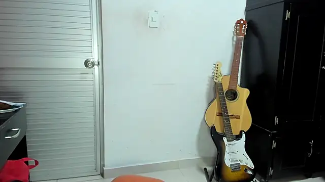Snapshot of VincentSavage chatting on May 27, 2026, 1:57 am VincentSavage online show from May 27, 2026, 1:57 am