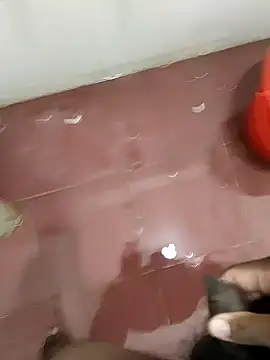 dinesh682 online show from February 5, 2025, 12:53 am