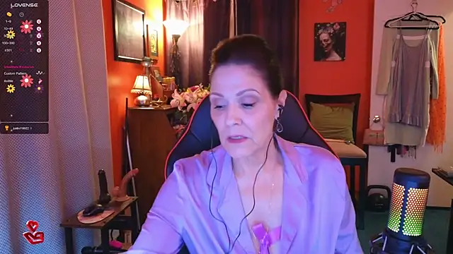 Good-Juju online show from February 9, 2025, 4:57 am