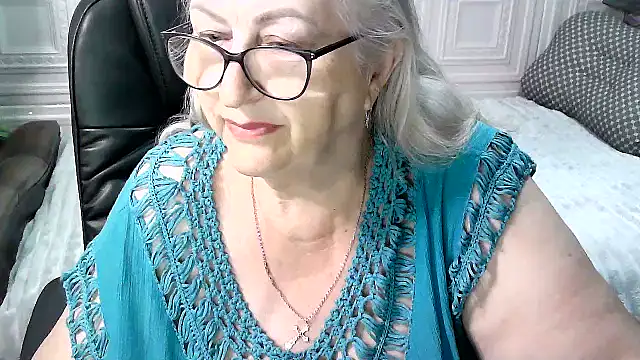 LolkaAlyss online show from June 2, 2026, 7:54 am