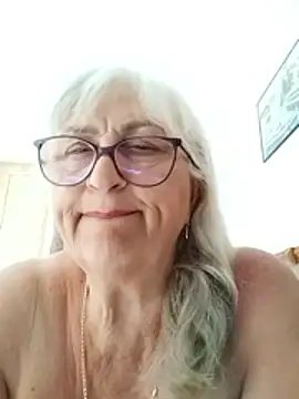 Snapshot of LolkaAlyss chatting on June 27, 2026, 11:59 am LolkaAlyss online show from June 27, 2026, 11:59 am