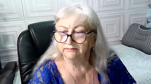 Snapshot of LolkaAlyss chatting on July 21, 2026, 2:03 am LolkaAlyss online show from July 21, 2026, 2:03 am