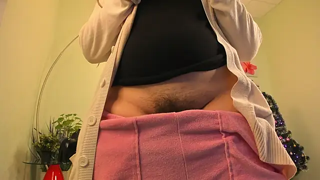 Snapshot of BattyMoll chatting on December 10, 2024, 6:38 pm BattyMoll online show from December 10, 2024, 6:38 pm