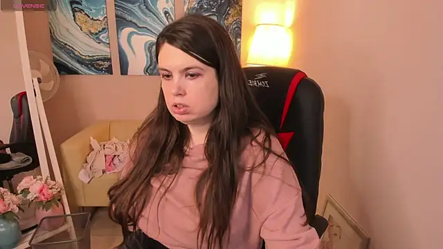 Snapshot of BattyMoll chatting on January 7, 2025, 3:33 pm BattyMoll online show from January 7, 2025, 3:33 pm