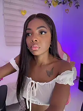 Snapshot of Vane_Rossee chatting on July 9, 2026, 12:04 am Vane Rossee online show from July 9, 2026, 12:04 am