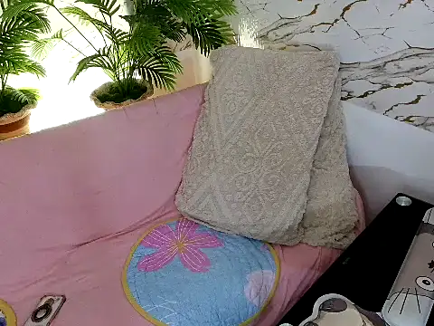 SweetAsianAss online show from August 3, 2026, 3:27 am