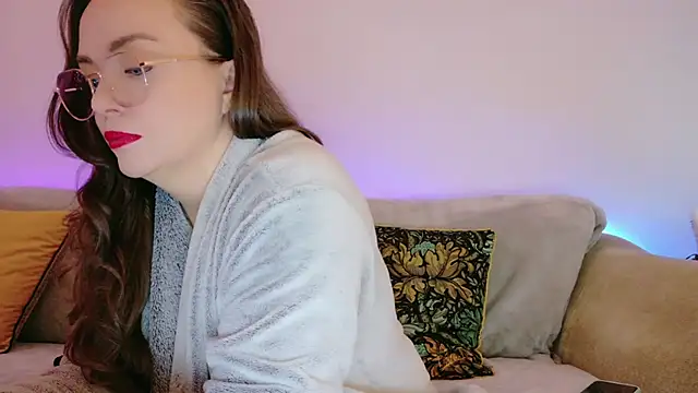 FemDom RubyKnightXXO online show from December 10, 2024, 12:27 pm