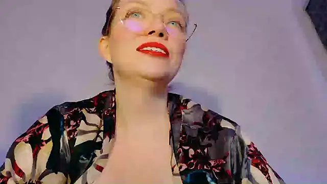 FemDom RubyKnightXXO online show from March 10, 2025, 11:27 pm