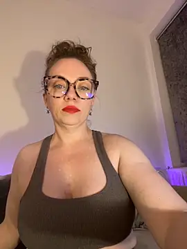 FemDom RubyKnightXXO online show from September 11, 2025, 9:15 pm