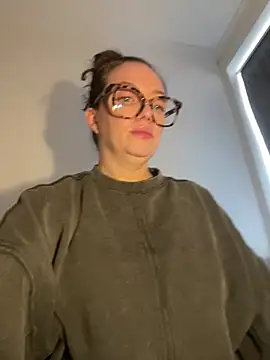 Snapshot of FemDom_RubyKnightXXO chatting on March 21, 2026, 4:32 pm FemDom RubyKnightXXO online show from March 21, 2026, 4:32 pm