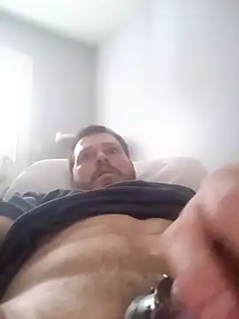 Woody79420 online show from February 3, 2026, 9:09 pm