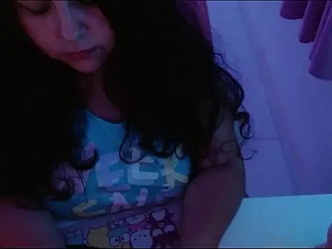 KittyK3 online show from February 7, 2026, 4:38 am