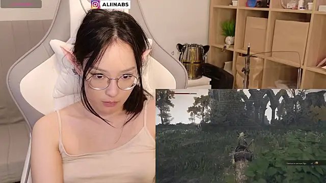 aliiiiiina online show from December 29, 2024, 9:52 pm