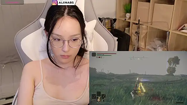 aliiiiiina online show from December 31, 2024, 3:01 am