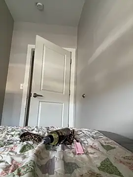 Snapshot of DancingLemonade chatting on March 9, 2026, 8:35 pm DancingLemonade online show from March 9, 2026, 8:35 pm