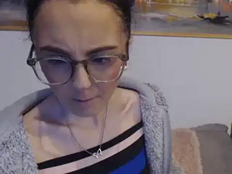 cleophee online show from January 28, 2025, 7:11 am