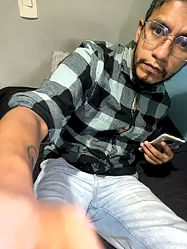 Snapshot of Darkdickhard chatting on September 28, 2025, 3:45 am Darkdickhard online show from September 28, 2025, 3:45 am