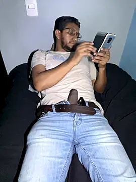 Snapshot of Darkdickhard chatting on October 9, 2025, 3:15 am Darkdickhard online show from October 9, 2025, 3:15 am