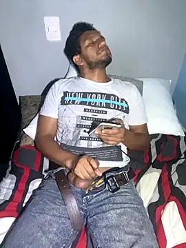 Snapshot of Darkdickhard chatting on October 22, 2025, 4:57 am Darkdickhard online show from October 22, 2025, 4:57 am