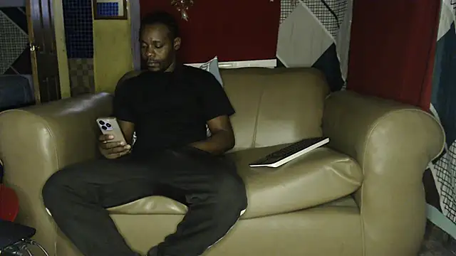 Tirichexxx online show from January 3, 2025, 4:37 pm