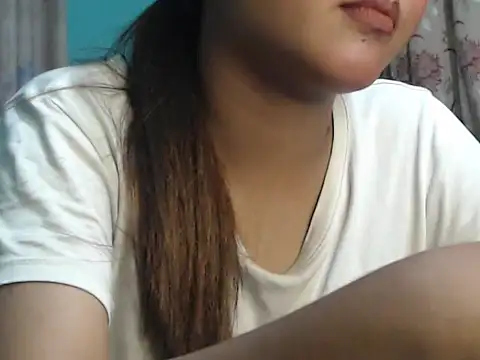 NancyRuvi online show from October 20, 2025, 4:18 pm