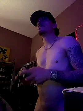 Snapshot of Jbizzle247 chatting on December 14, 2025, 1:11 am Jbizzle247 online show from December 14, 2025, 1:11 am